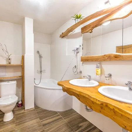 Hotell Zerrenpach Osrblie