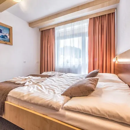 Hotell Zerrenpach Osrblie