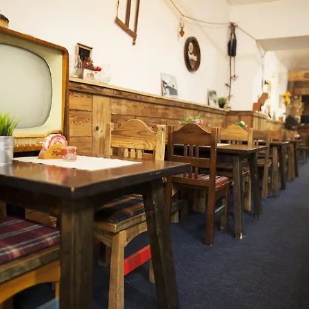 Zerrenpach 호텔 Osrblie