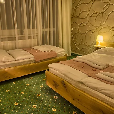 Zerrenpach 호텔 Osrblie