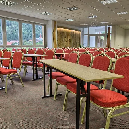 호텔 Zerrenpach 3*