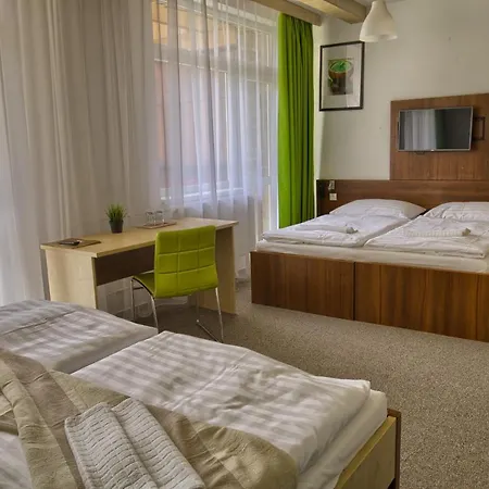 호텔 Zerrenpach Osrblie